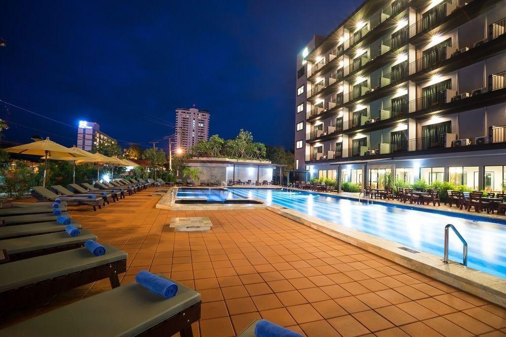 Savotel На Джомтьен Экстерьер фото